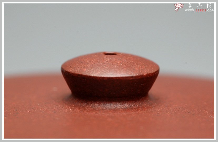 紫砂壶图片：王强爱徒 全手单片折肩 浑厚儒雅 炮管直流 汤婆 - 宜兴紫砂壶网