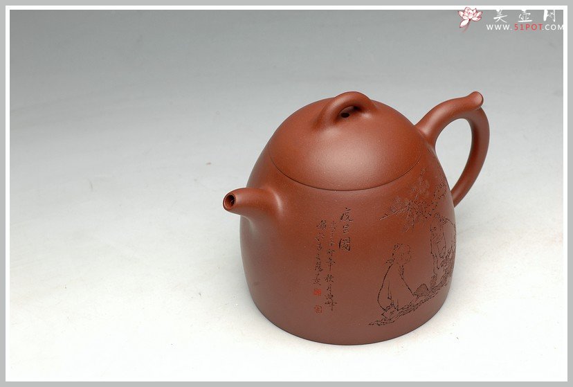 紫砂壶图片：刻绘漂亮 实用佳品 优质清水泥 顾式秦权 - 宜兴紫砂壶网