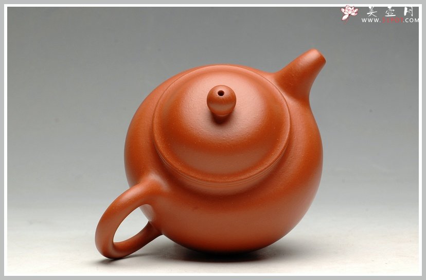 紫砂壶图片：冬日必备朱泥小壶 全手利器 全手小掇只 - 宜兴紫砂壶网