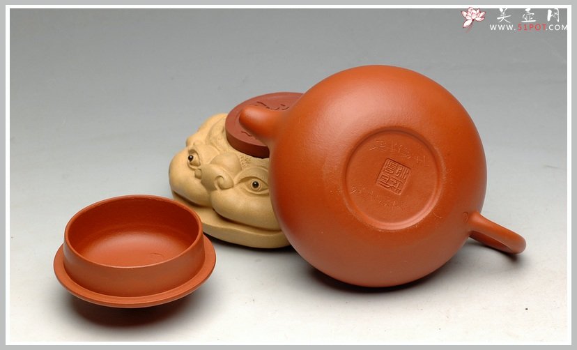 紫砂壶图片：秋收美壶 实用佳品 杀铁利器 赵庄朱泥 全手小仿古 - 宜兴紫砂壶网