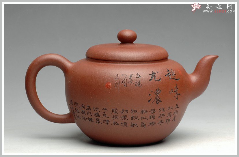 紫砂壶图片：栩栩如生 松鼠之趣 气韵灵动 福缘 - 宜兴紫砂壶网