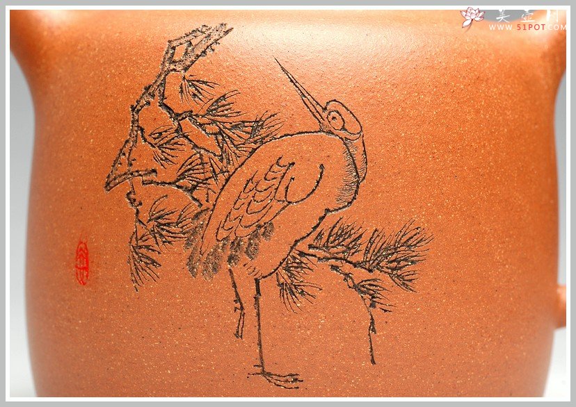 紫砂壶图片：松龄长岁月 鹤语记春秋 优质烁金降坡泥 全手代表作高士壶 张听刚老师装饰 - 宜兴紫砂壶网