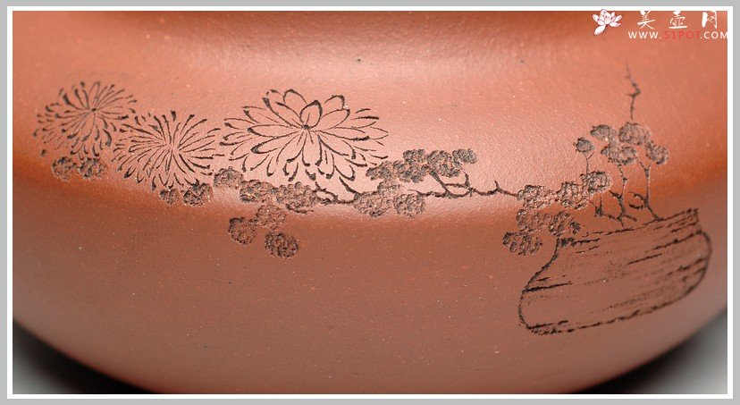 紫砂壶图片：妍丽清雅 墨陶装饰 全手紫泥合欢 - 宜兴紫砂壶网