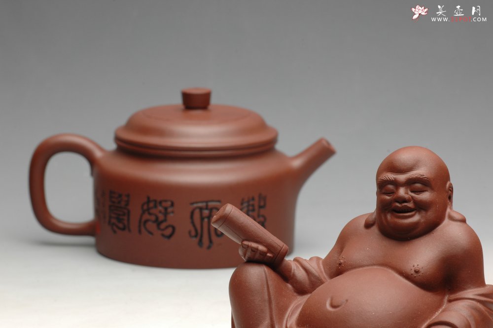 紫砂壶图片：敏而好学 做工精细 全手德中 - 宜兴紫砂壶网