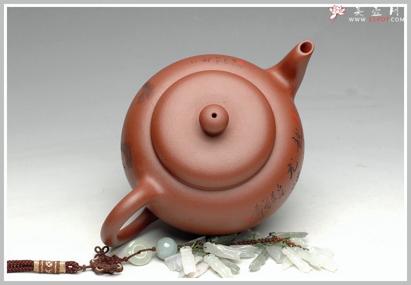 紫砂壶图片：栩栩如生 松鼠之趣 气韵灵动 福缘 - 宜兴紫砂壶网