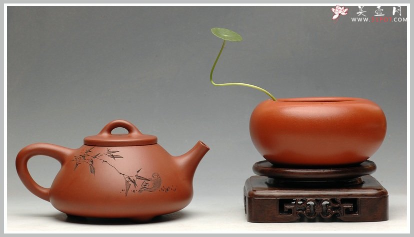 紫砂壶图片：鲍志强爱徒厉上清刻绘 谈剑锋精品子冶石瓢 - 宜兴紫砂壶网
