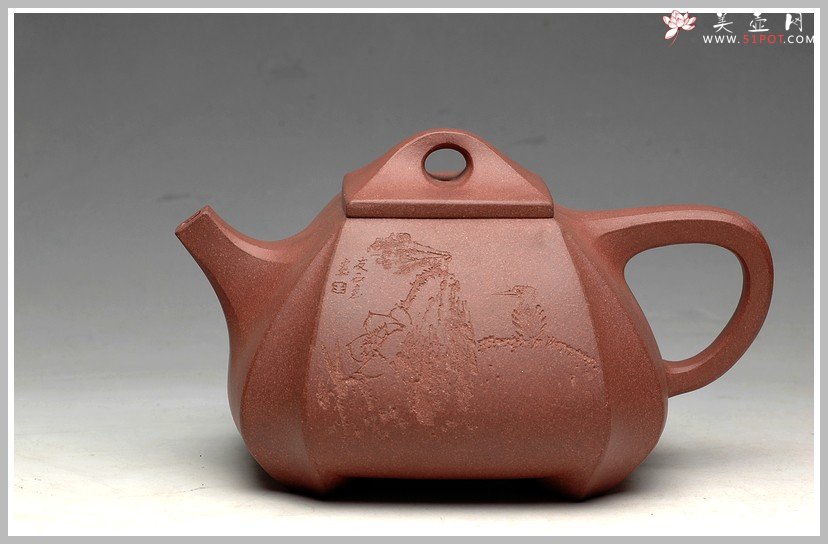 紫砂壶图片：大气 稳重 精工细致 抽角四方 - 宜兴紫砂壶网