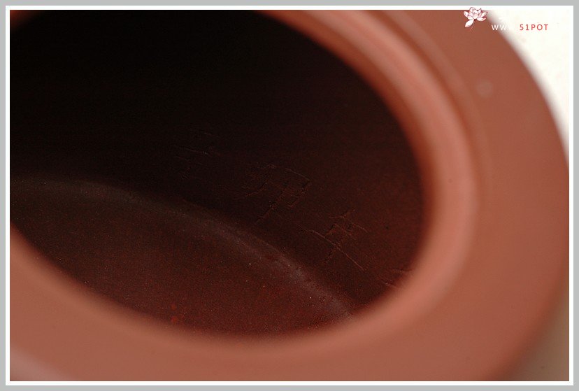 紫砂壶图片：进步神速 嵌盖严合 钢流 饱满厚重 全手汉铎 - 宜兴紫砂壶网