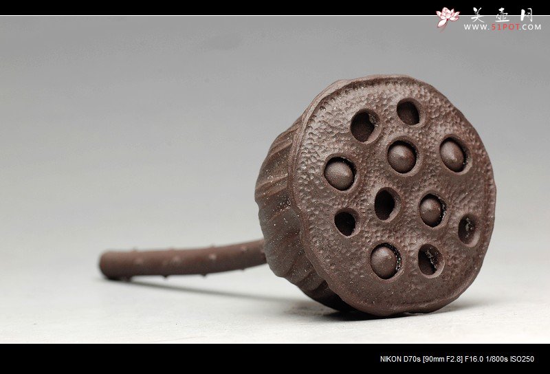 紫砂壶图片：文雅茶宠 手工精制 可看细节 精品 一品 - 宜兴紫砂壶网