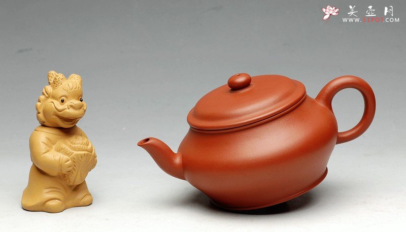 紫砂壶图片：蒋小琴老师新品 清丽婉约 全手老味宫灯 - 宜兴紫砂壶网