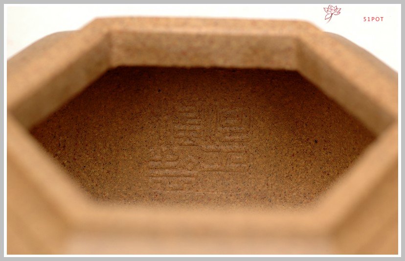 紫砂壶图片：深见功力 饱满大气 段泥全手雪华 - 宜兴紫砂壶网