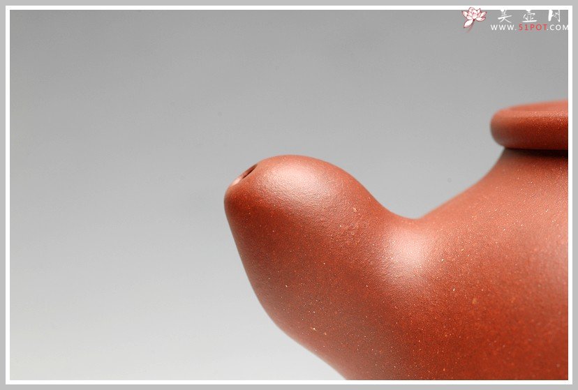 紫砂壶图片： 道洪风格  器形饱满 非常纯的地槽青 全手鼎珠 - 宜兴紫砂壶网