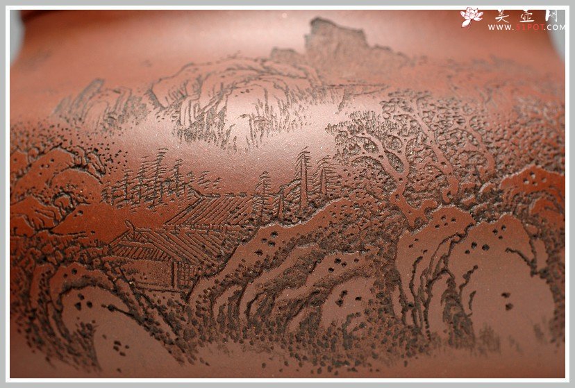 紫砂壶图片：强强联合 李彦雄老师通转山水 曲峰辛卯年力作全手旭茂提梁 - 宜兴紫砂壶网