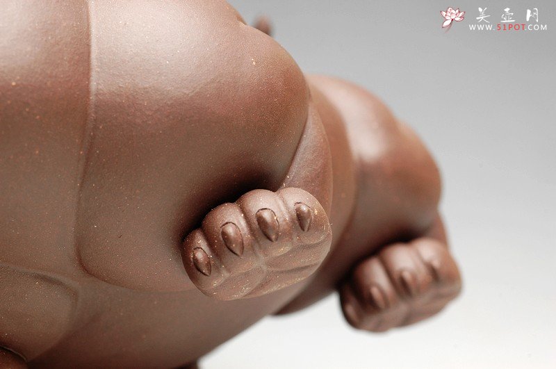 紫砂壶图片：龙生九子 之貔貅樽  单 辟邪花瓶 笔筒 - 宜兴紫砂壶网