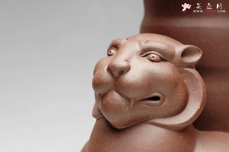 紫砂壶图片：龙生九子 之貔貅樽  单 辟邪花瓶 笔筒 - 宜兴紫砂壶网