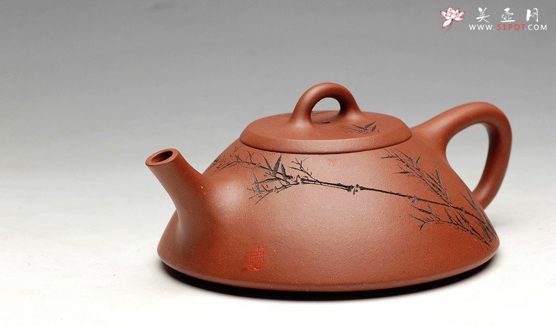 紫砂壶图片：吴镇风格 优质地槽青 实用佳品 刻竹的瓢3 - 宜兴紫砂壶网