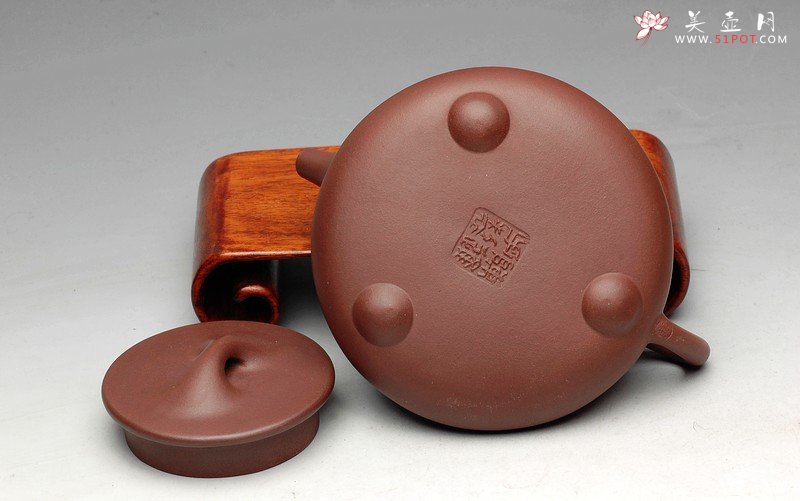 紫砂壶图片：器形周正 饱满精神  全手中石瓢 - 宜兴紫砂壶网