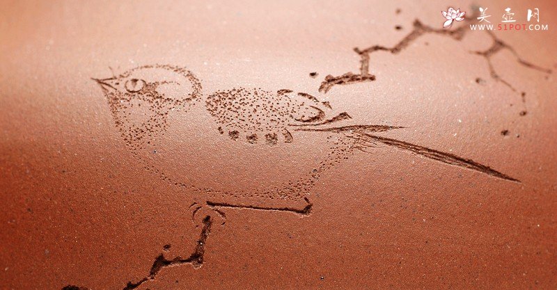 紫砂壶图片：文房雅器 王翔鸟之茶仓 墨陶刻绘 - 宜兴紫砂壶网