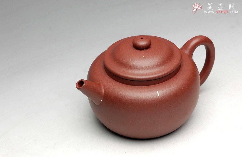 紫砂壶图片：饱满大气 古朴浑圆  全手融泉 - 宜兴紫砂壶网