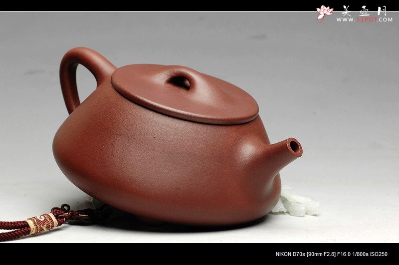 紫砂壶图片：器形周正 饱满精神  全手中石瓢 - 宜兴紫砂壶网