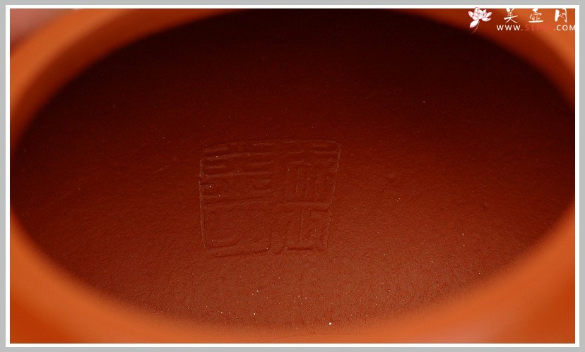 紫砂壶图片：有美共赏 琴韵书声 全手拙.意文旦 张听钢老师精品仕女 - 宜兴紫砂壶网