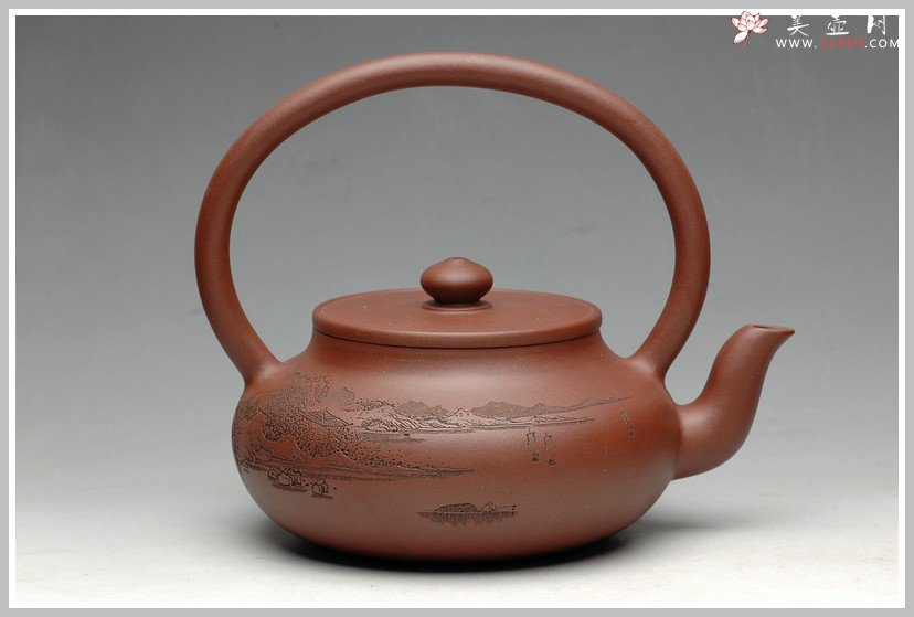 紫砂壶图片：强强联合 李彦雄老师通转山水 曲峰辛卯年力作全手旭茂提梁 - 宜兴紫砂壶网