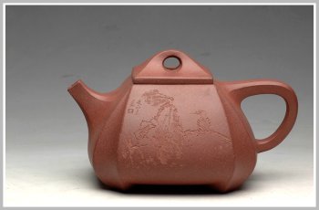 紫砂壶图片：大气 稳重 精工细致 抽角四方 - 宜兴紫砂壶网