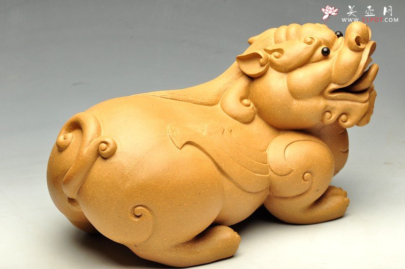 紫砂壶图片：大段泥貔貅 雕塑镇宅 - 宜兴紫砂壶网