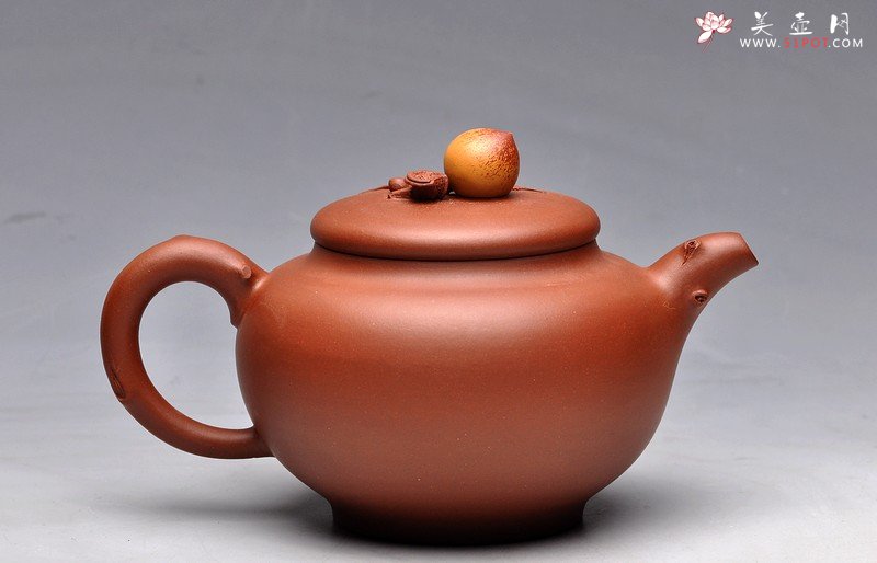 紫砂壶图片：做工细腻 饱满大气 优质底料掇寿（祝寿） - 宜兴紫砂壶网