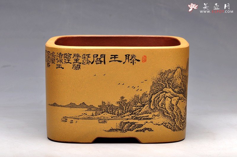 紫砂壶图片：清雅 古色山水 通景 精品四方水洗 - 宜兴紫砂壶网