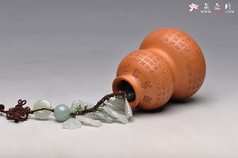 紫砂壶图片：全手心经花瓶 另类风格 玩味 - 宜兴紫砂壶网