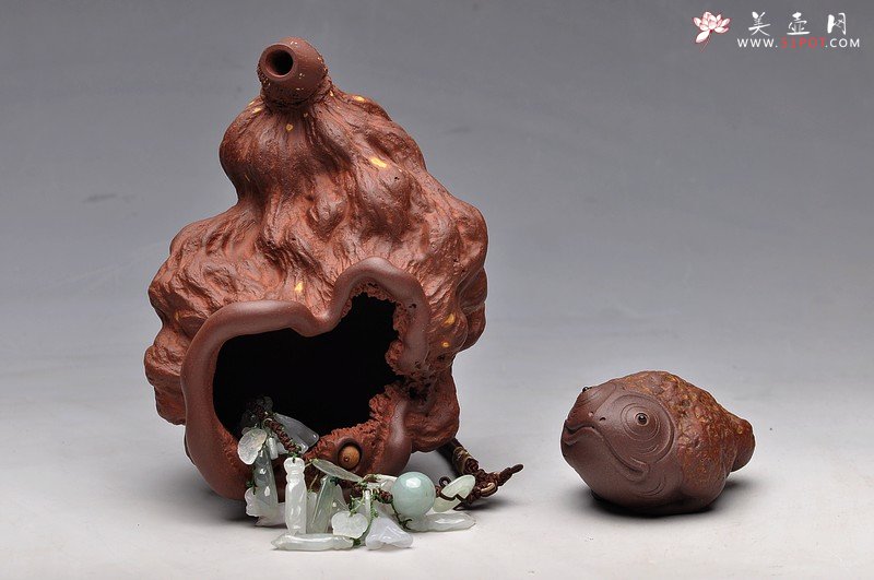 紫砂壶图片：刘景 莲蓬大公道之二 套组 1公道4杯 - 宜兴紫砂壶网