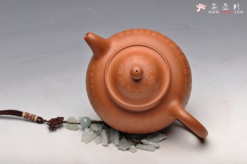 紫砂壶图片：经典大气  静心  全手心经大掇球 老降坡泥 - 宜兴紫砂壶网