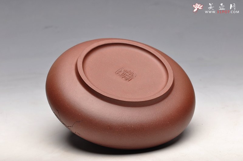 紫砂壶图片：蟋蟀 生动形象 文玩杂项 手工精品笔洗1 优质紫泥 - 宜兴紫砂壶网