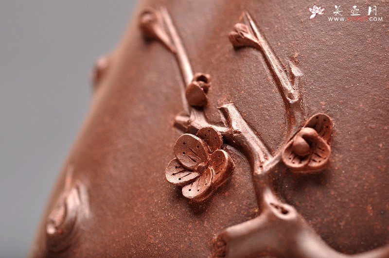 紫砂壶图片：立体梅花  孤品盖杯 松梅情 单志萍老师全手随心作 - 宜兴紫砂壶网