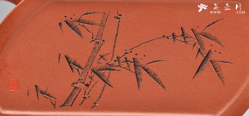 紫砂壶图片：方器新颖 创新  全手破浪 - 宜兴紫砂壶网