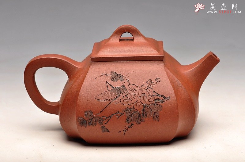 紫砂壶图片：线面挺快 张听刚老师装饰 四方抽角 - 宜兴紫砂壶网