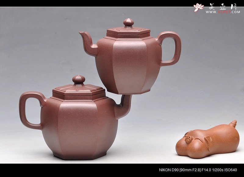 紫砂壶图片：俊雅遗风 工精实力新品 全手小步步高登 实用 - 宜兴紫砂壶网