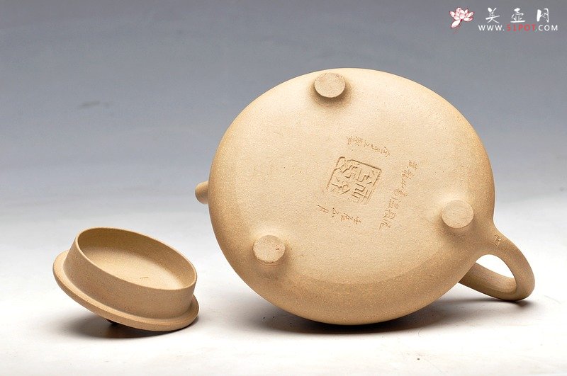 紫砂壶图片：本绿 高山流水觅知音 全手子冶石瓢 - 宜兴紫砂壶网