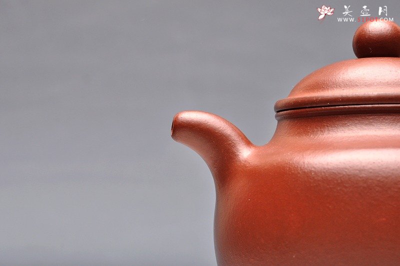 紫砂壶图片：型老，料老，款老之非老壶的味道 全手高莲子 - 宜兴紫砂壶网
