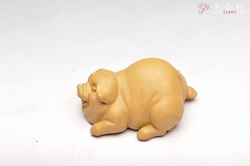 紫砂壶图片：小喜猪 福猪 壬辰年新品 优质段泥 不一般的甜蜜 - 宜兴紫砂壶网