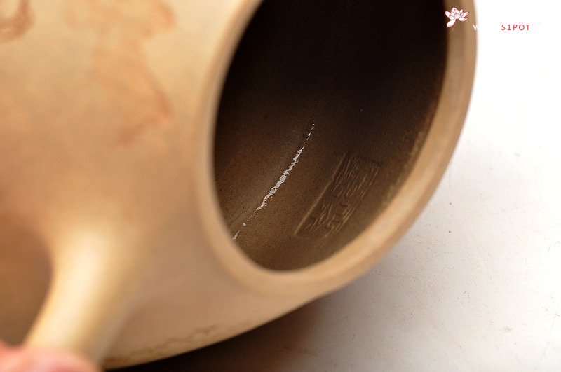 紫砂壶图片：本绿 高山流水觅知音 全手子冶石瓢 - 宜兴紫砂壶网