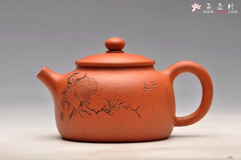 紫砂壶图片：实用小壶 降坡泥 石榴多子多福 春樱 - 宜兴紫砂壶网