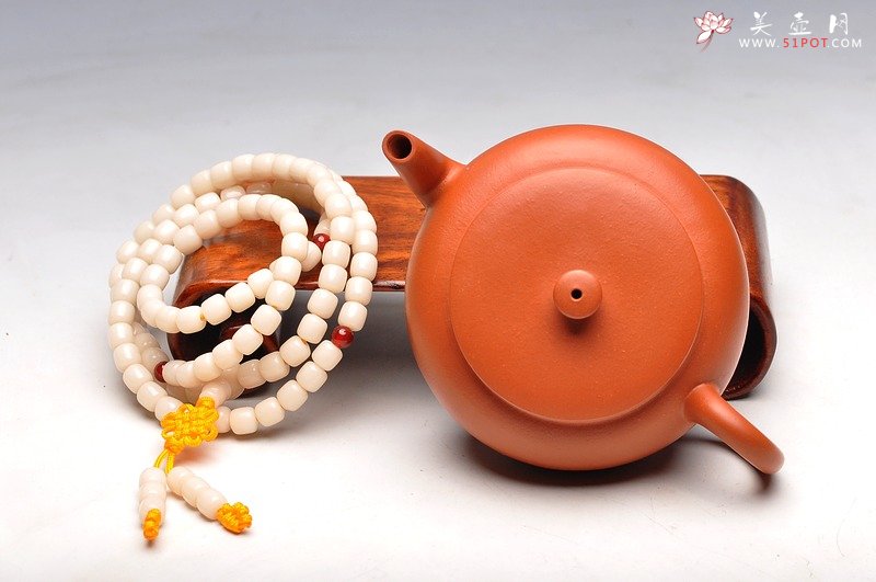 紫砂壶图片：风姿卓越 全手实用茶器之平盖莲子 - 宜兴紫砂壶网