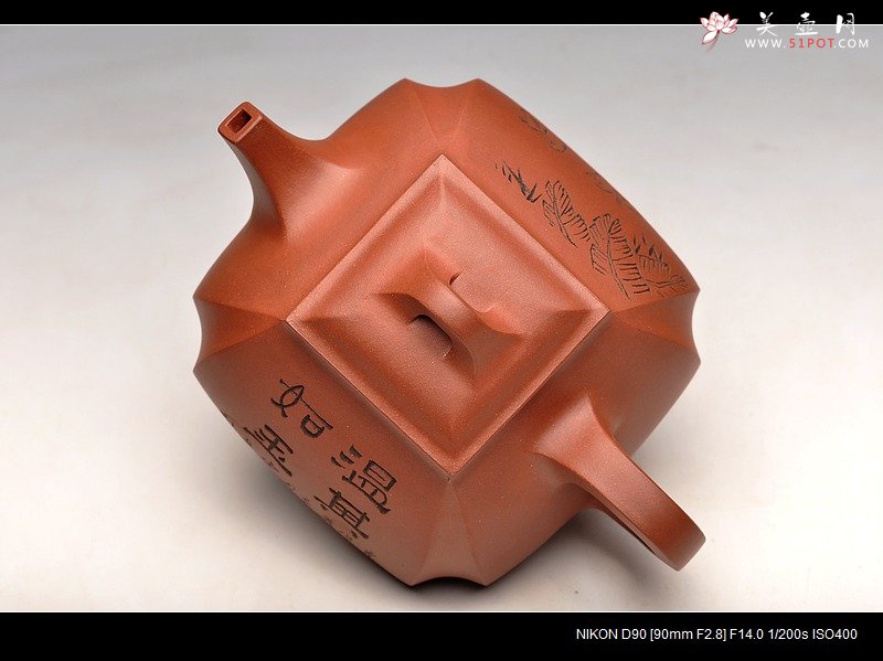 紫砂壶图片：线面挺快 张听刚老师装饰 四方抽角 - 宜兴紫砂壶网