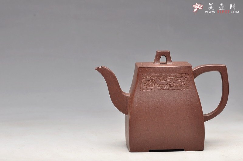 紫砂壶图片：精品 浑厚飘逸 气度非凡 全手工方中云壶一对 - 宜兴紫砂壶网