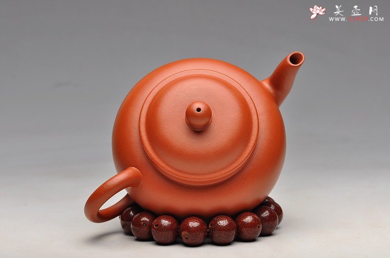 紫砂壶图片：简洁实用 敦实闲味 老朱泥 全手舒和 - 宜兴紫砂壶网