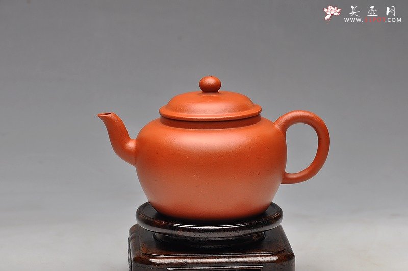 紫砂壶图片：简洁实用 敦实闲味 老朱泥 全手舒和 - 宜兴紫砂壶网
