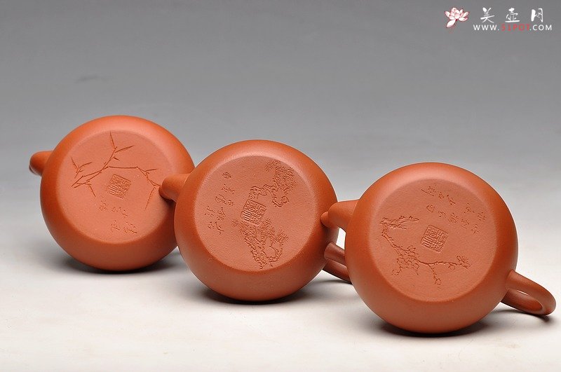 紫砂壶图片：型摹古韵  松竹梅 全手小君德 把玩实用 张听刚老师装饰  - 宜兴紫砂壶网