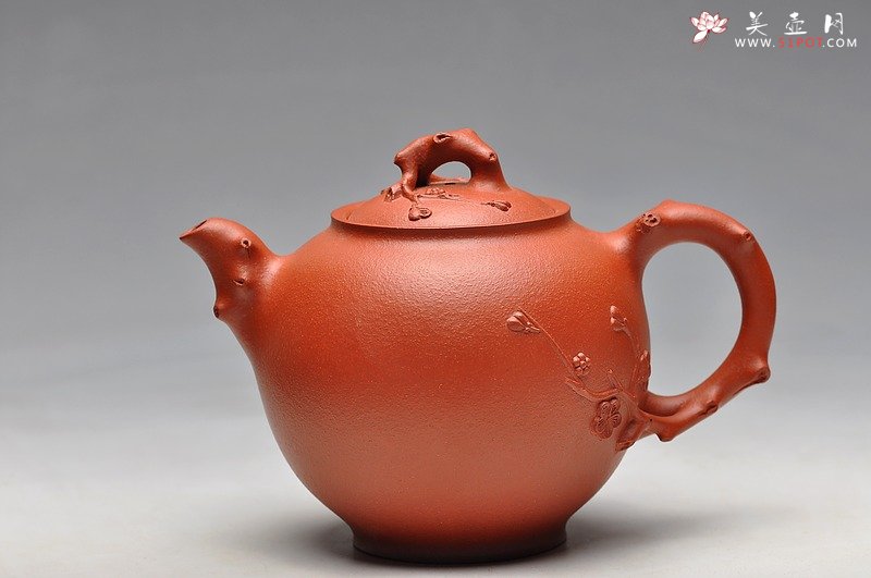 紫砂壶图片：饱满可爱 亭亭玉立 精品梅花 红梅圆珠 - 宜兴紫砂壶网